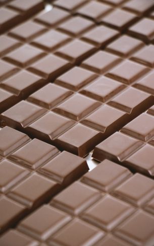 bar of chocolate Wallpaper 800x1280