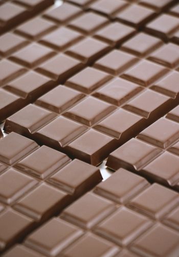 bar of chocolate Wallpaper 1640x2360