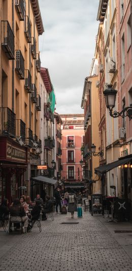 Madrid, Spain Wallpaper 1080x2220