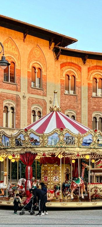 Pisa, Italy, carousel Wallpaper 1080x2400