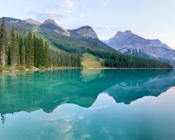 Canada, blue lake Wallpaper 1280x1024