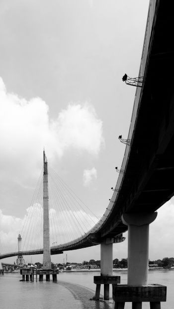 Обои 640x1136 Джамби, Индонезия, мост