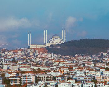 Istanbul, Turkey, city view Wallpaper 1280x1024
