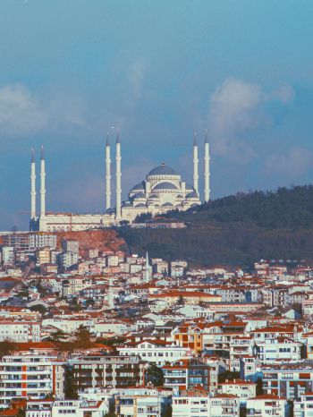 Istanbul, Turkey, city view Wallpaper 1536x2048