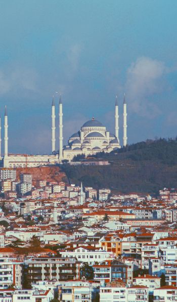 Istanbul, Turkey, city view Wallpaper 600x1024