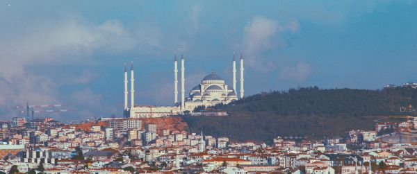 Istanbul, Turkey, city view Wallpaper 3440x1440