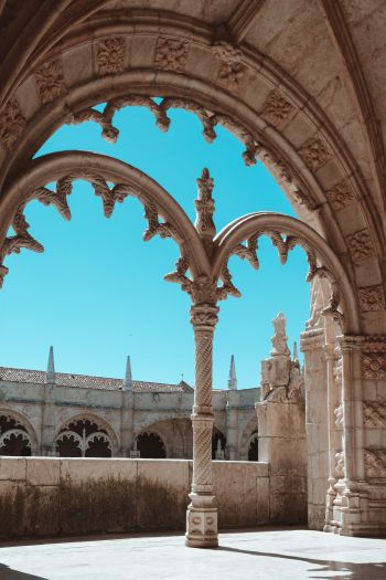 Portugal, monastery Wallpaper 640x960