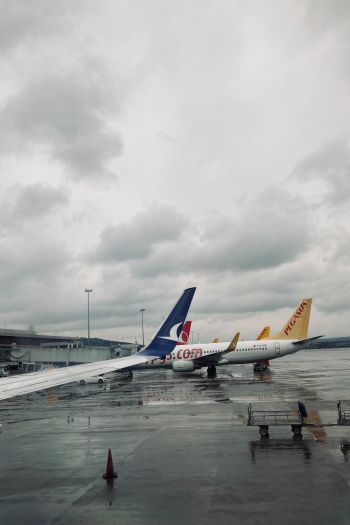 Обои 640x960 аэропорт Стамбула, Сабиха Гёкчен, Пендик