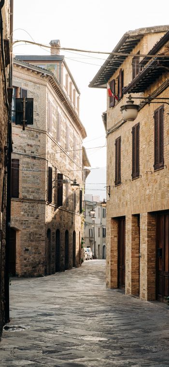 Bevanya, province of Perugia, Italy Wallpaper 1080x2340