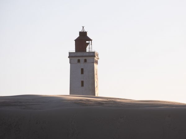 Lighthouse Rubjerg Knude, Denmark Wallpaper 800x600