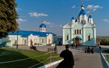russian church, orthodoxy Wallpaper 2560x1600