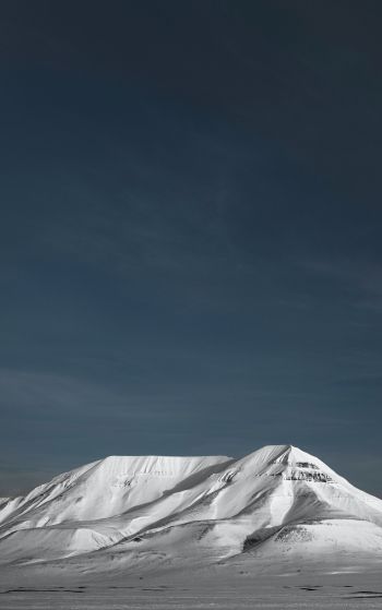 Longyearbyen, Svalbard and Jan Mayen Wallpaper 1752x2800