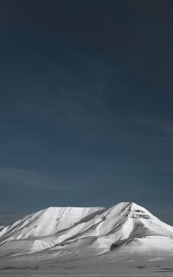 Longyearbyen, Svalbard and Jan Mayen Wallpaper 1600x2560