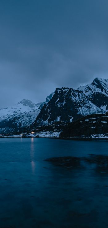 Обои 720x1520 Лофотенские острова, Норвегия, горы