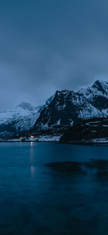 Обои 828x1792 Лофотенские острова, Норвегия, горы
