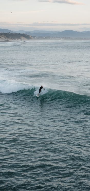 Biarric, France, surfing Wallpaper 1080x2280