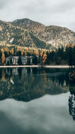 lake in the mountains, resting place Wallpaper 640x1136