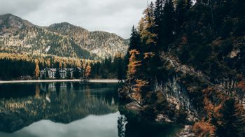 lake in the mountains, resting place Wallpaper 3840x2160