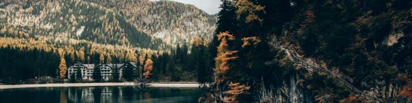 lake in the mountains, resting place Wallpaper 1590x400