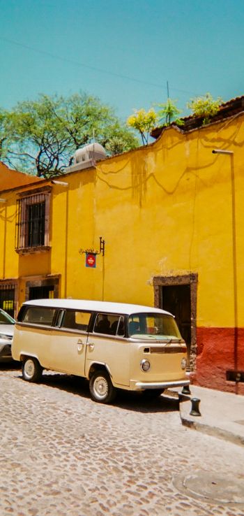 San Miguel de Allende, Guanajuato, Mexico Wallpaper 1080x2280