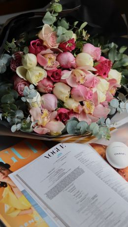 magazine, bouquet Wallpaper 640x1136
