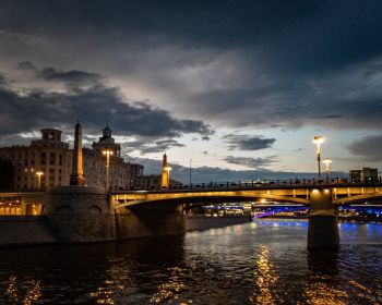 night city, bridge over the river Wallpaper 1280x1024