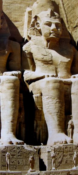 Abu Simbel, Egypt Wallpaper 1440x3200