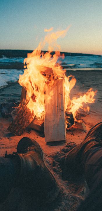 campfire, by the sea Wallpaper 1080x2220