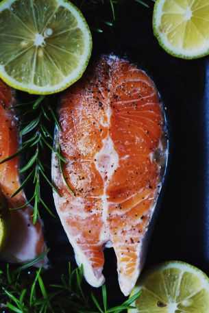 fish, lemon Wallpaper 640x960