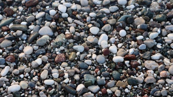 stones, pebbles Wallpaper 1600x900