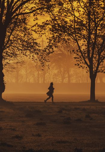 in yellow haze, running man Wallpaper 1640x2360