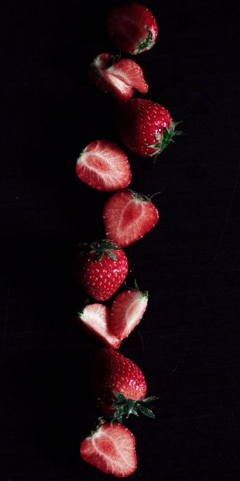 strawberry, berry, black wallpaper Wallpaper 720x1440