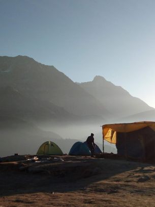 Himachal Pradesh, India Wallpaper 1668x2224