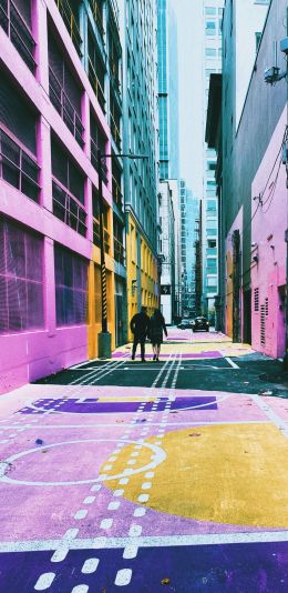 Обои 1080x2220 городская улица, разноцветные стены