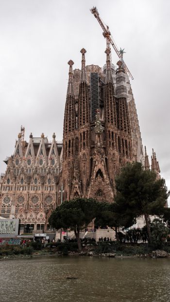 Обои 1440x2560 Саграда Фамилия, Барселона, Испания
