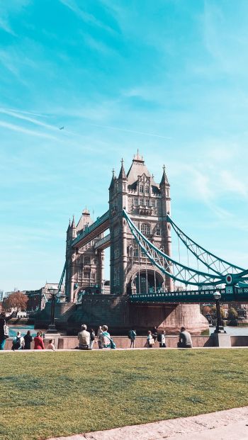 tower bridge, London, Great Britain Wallpaper 640x1136