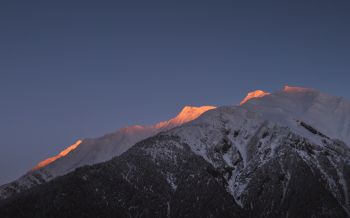 mountain, snow peak Wallpaper 2560x1600