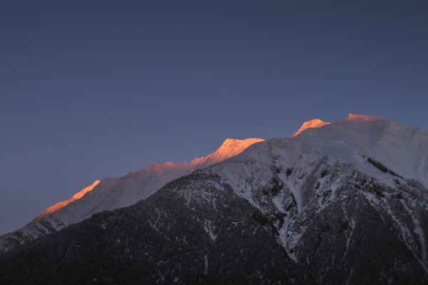 mountain, snow peak Wallpaper 4921x3280