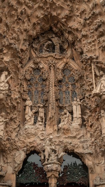 Sagrada Familia, Barcelona, Spain Wallpaper 1080x1920
