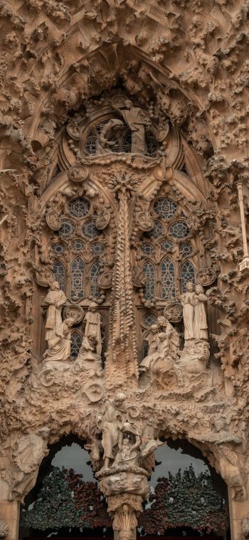 Sagrada Familia, Barcelona, Spain Wallpaper 1242x2688
