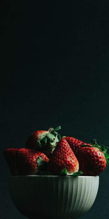 strawberry, berry, black wallpaper Wallpaper 720x1440