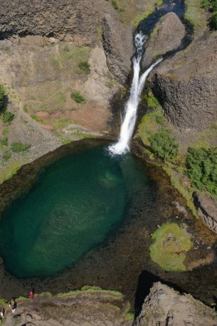 Southern region, Iceland Wallpaper 640x960