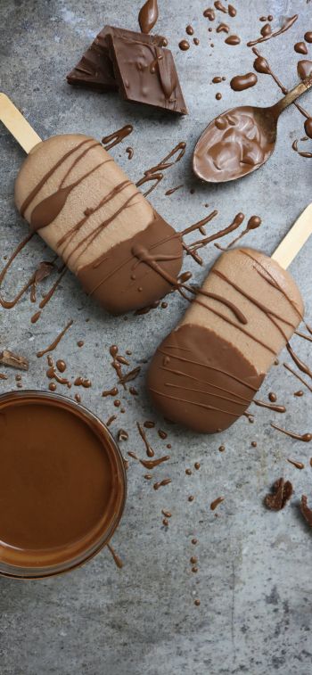 Обои 1125x2436 мороженое, шоколад, сладость