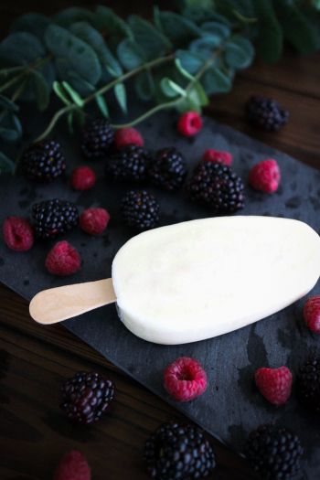 raspberries, blackberry, ice cream Wallpaper 640x960