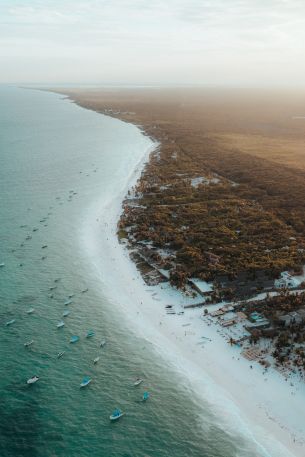 Tulum, Quintana-Roo, Mexico Wallpaper 640x960