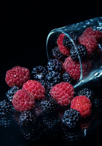blackberry, raspberries, berry Wallpaper 1668x2388