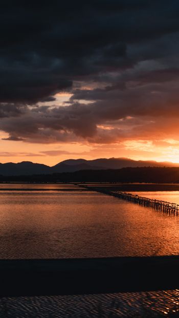 sunset, sea, pier Wallpaper 640x1136