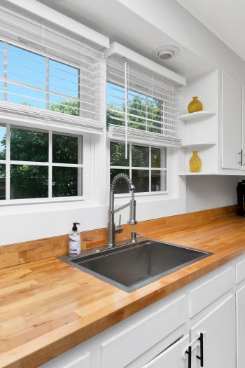 kitchen, interior Wallpaper 640x960