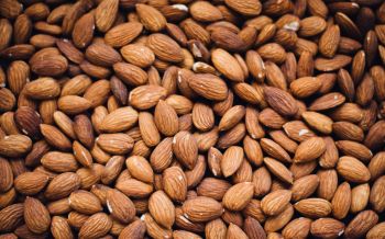 almond, nuts Wallpaper 1920x1200