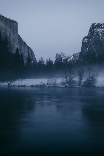 Yosemite National Park, California, USA Wallpaper 640x960